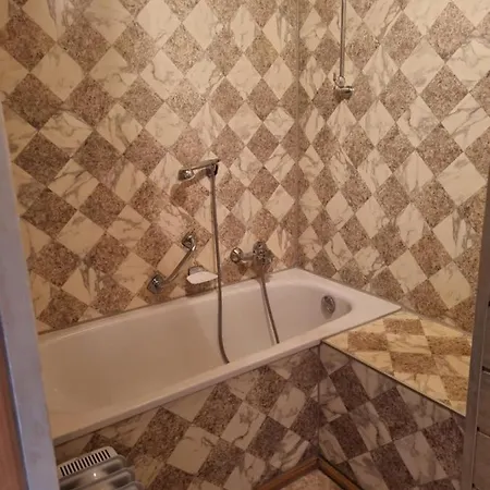 Zollern Pensión Bisingen